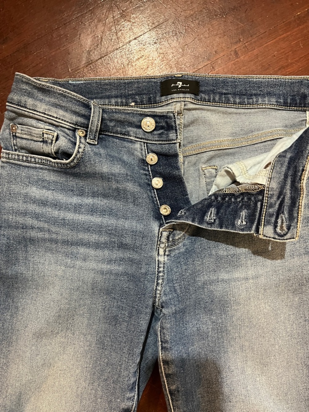 π»3/$15π» 7 For All Mankind Medium Blue Denim Jeans with Branded Button - Picture 3 of 10
